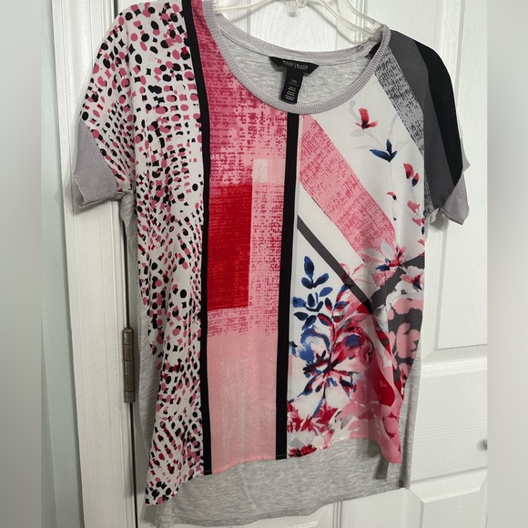 White House Black Market blouse. Pink and grey. Size XXS - Picture 1 of 4